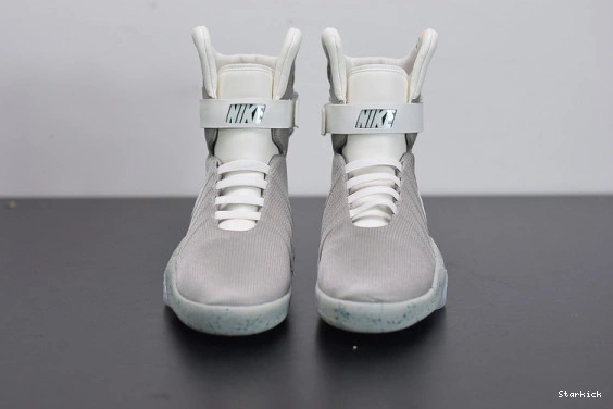 MAG NIKE 0720